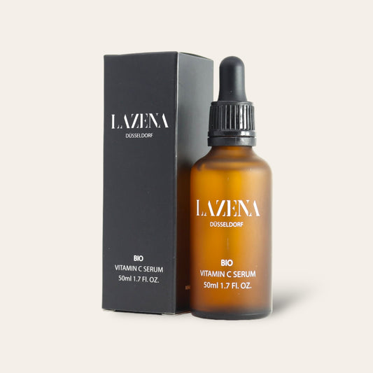Lazena Vitamin C Serum mit Pipettenflasche und Schachtel