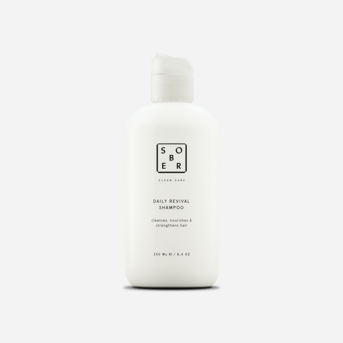 sober Daily Revival Shampoo in weißer Flasche
